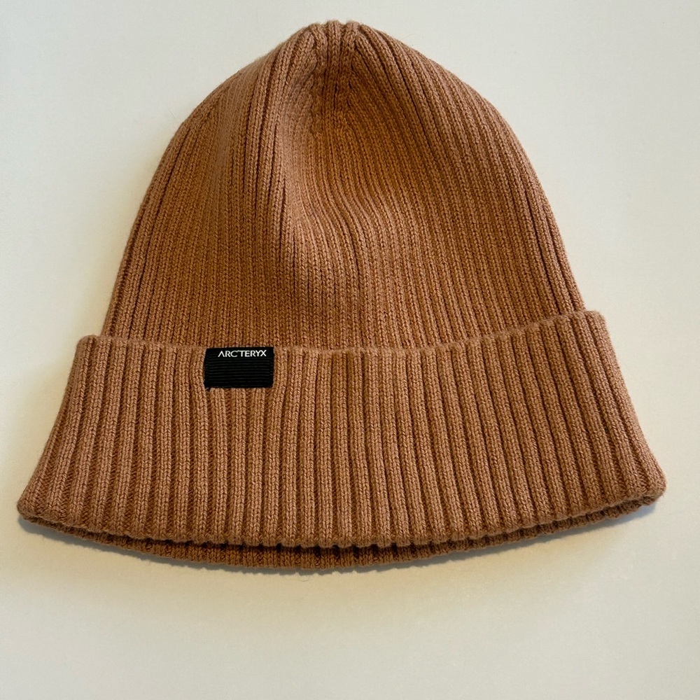 Arc'teryx Tan Ribbed Beanie